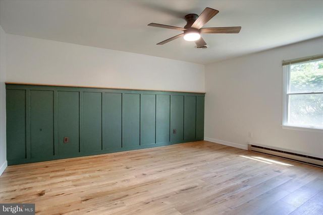 313 CROGHAN DR, Carlisle, PA 17013
