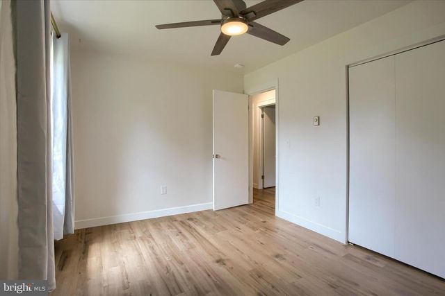 313 CROGHAN DR, Carlisle, PA 17013