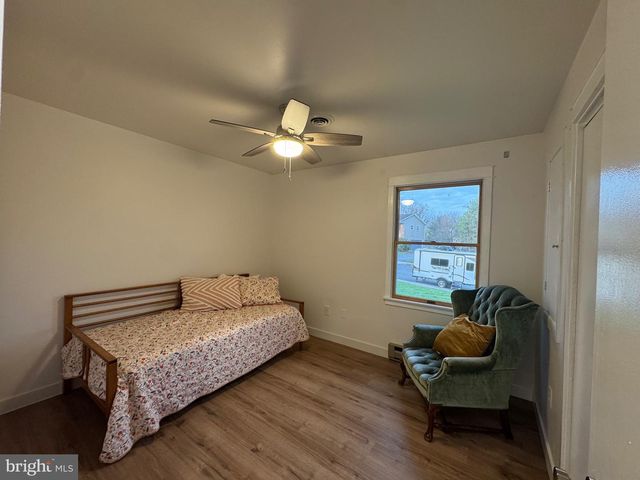 313 CROGHAN DR, Carlisle, PA 17013