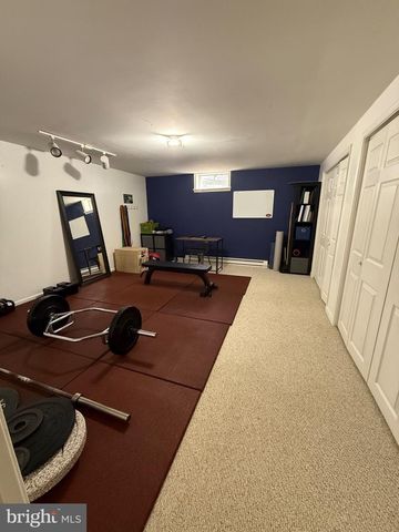 313 CROGHAN DR, Carlisle, PA 17013