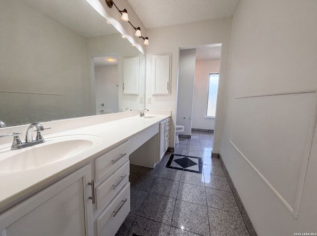 21943 PELICAN CRK, San Antonio, TX 78258