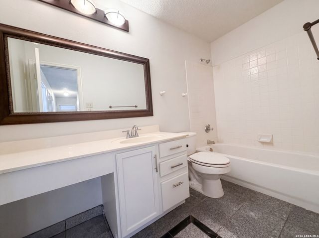 21943 PELICAN CRK, San Antonio, TX 78258