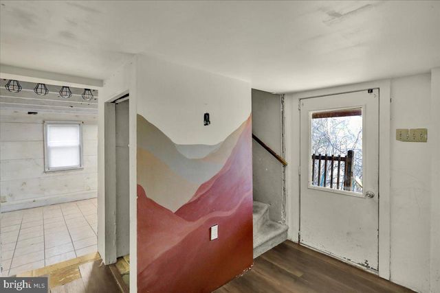 142 GRANDVIEW RD, Wernersville, PA 19565