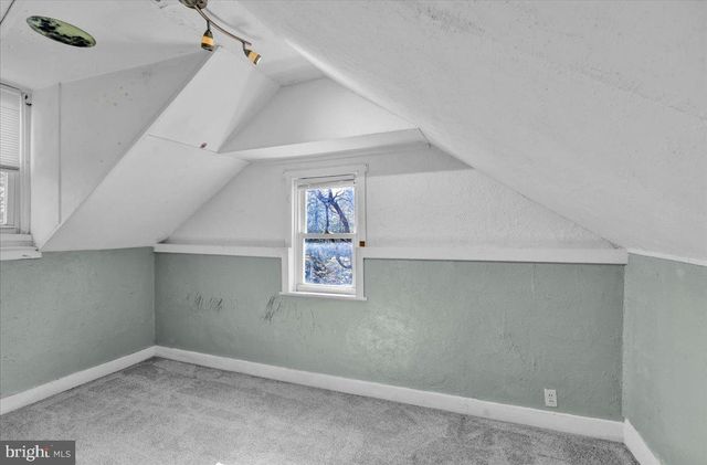 142 GRANDVIEW RD, Wernersville, PA 19565