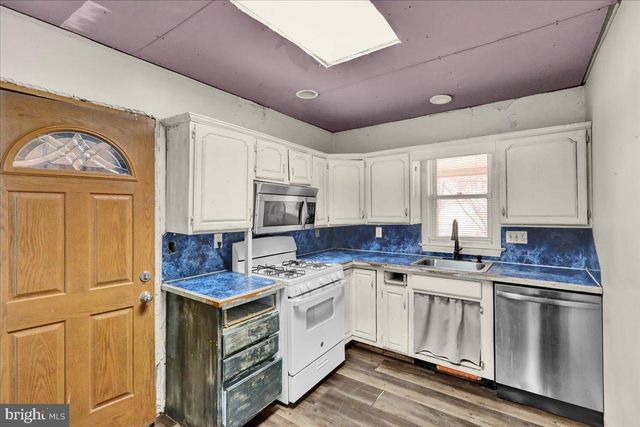 142 GRANDVIEW RD, Wernersville, PA 19565