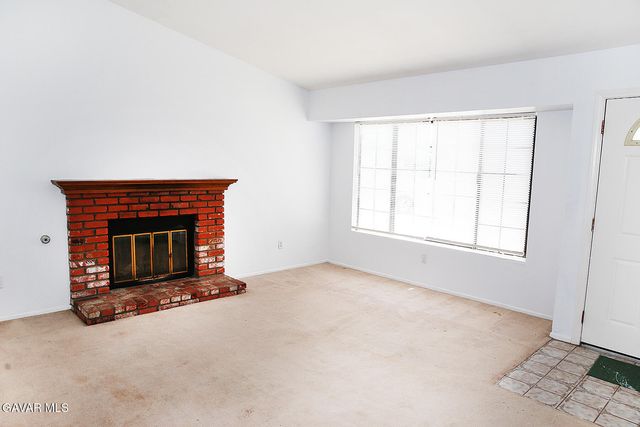 567 E Avenue J9, Lancaster, CA 93535
