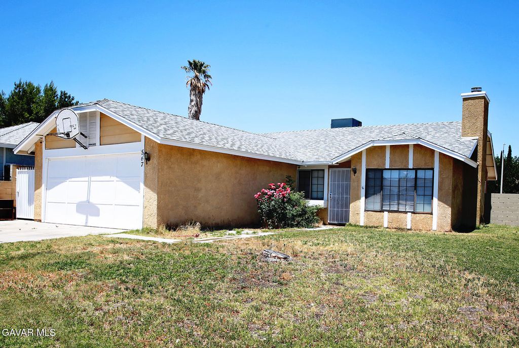567 E Avenue J9, Lancaster, CA 93535