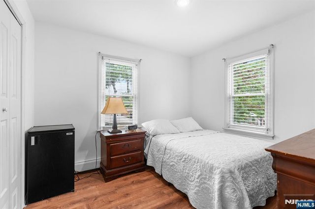 94 Phelps Avenue, Bergenfield, NJ 07621