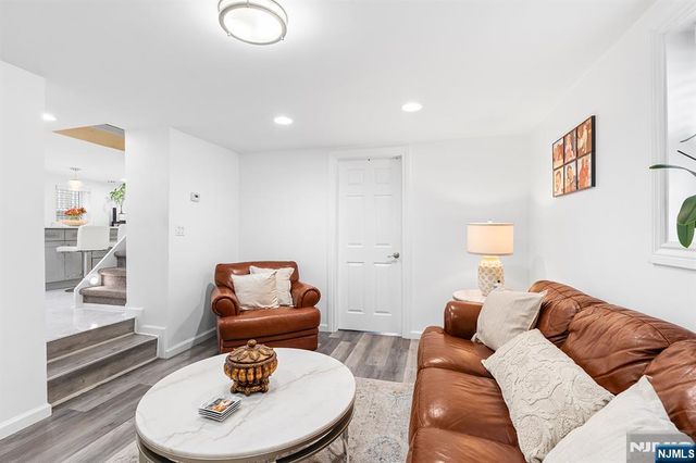 94 Phelps Avenue, Bergenfield, NJ 07621