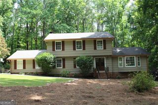 4989 Mountclaire Road, Stone Mountain, GA 30087