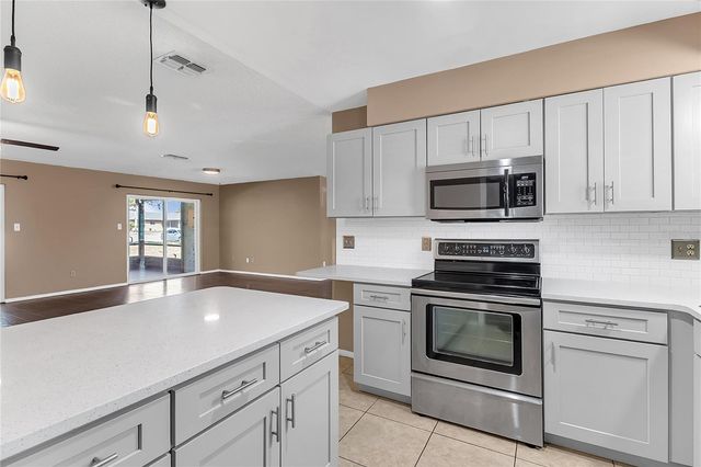 10703 WINDSOR COURT, Orlando, FL 32821