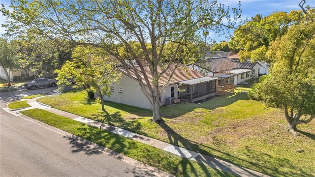 10703 WINDSOR COURT, Orlando, FL 32821