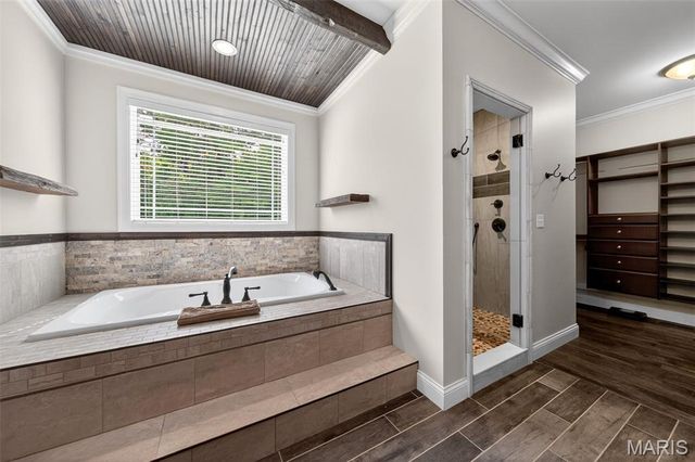 740 Crown Pointe Farms, Defiance, MO 63341