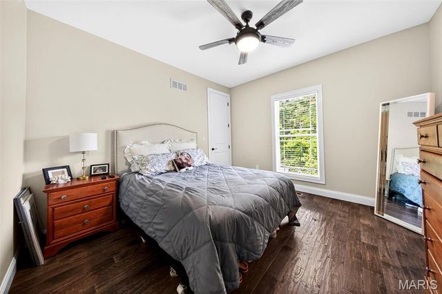 740 Crown Pointe Farms, Defiance, MO 63341