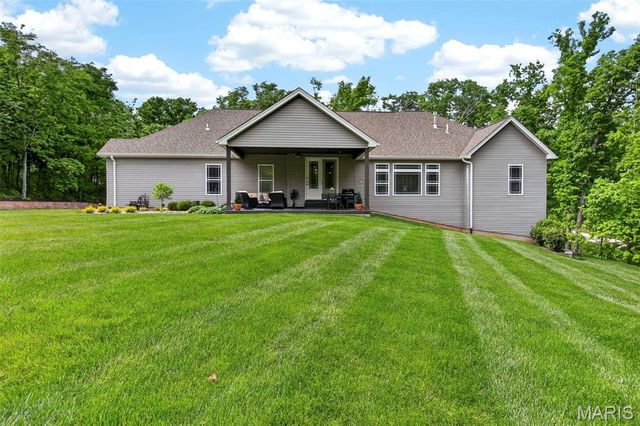 740 Crown Pointe Farms, Defiance, MO 63341