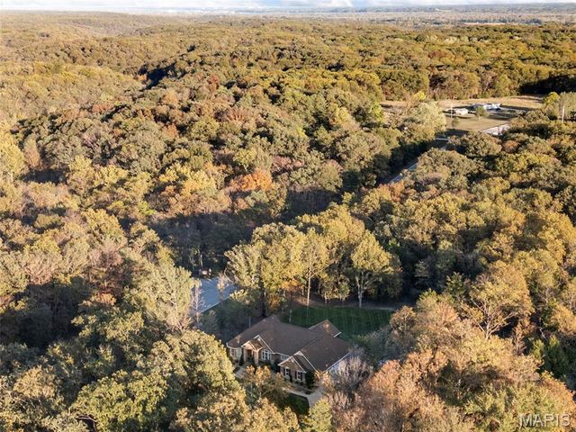 740 Crown Pointe Farms, Defiance, MO 63341