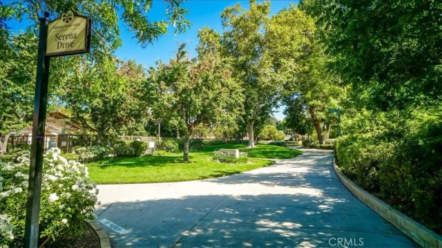 25628 Alicante, Valencia, CA 91355
