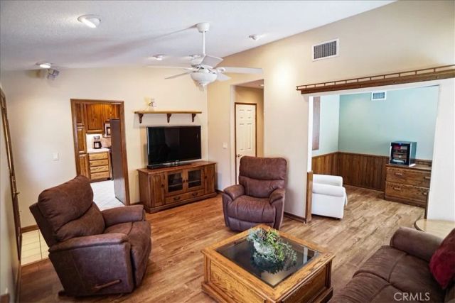 25628 Alicante, Valencia, CA 91355