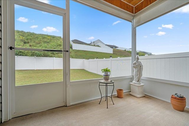 51 Oak Edge Lane, Greer, SC 29651