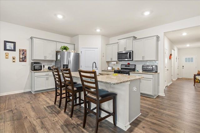 51 Oak Edge Lane, Greer, SC 29651