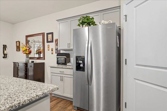 51 Oak Edge Lane, Greer, SC 29651