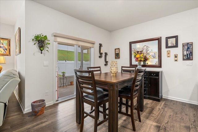 51 Oak Edge Lane, Greer, SC 29651