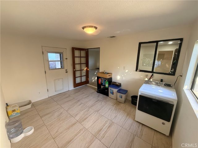 8 Dale, Redlands, CA 92373