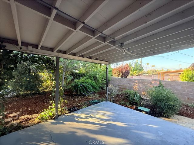 8 Dale, Redlands, CA 92373