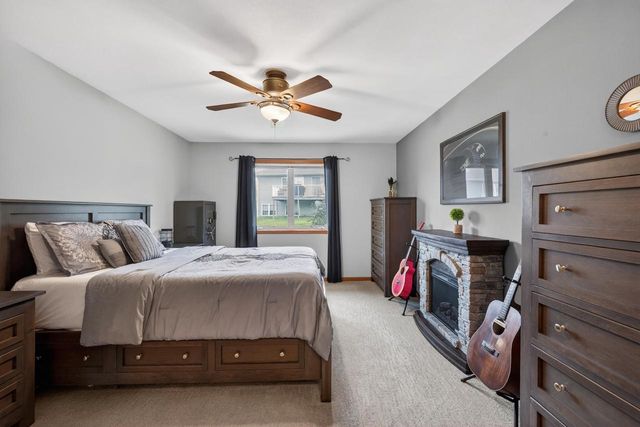 258 Alpine Meadow Circle, Oregon, WI 53575