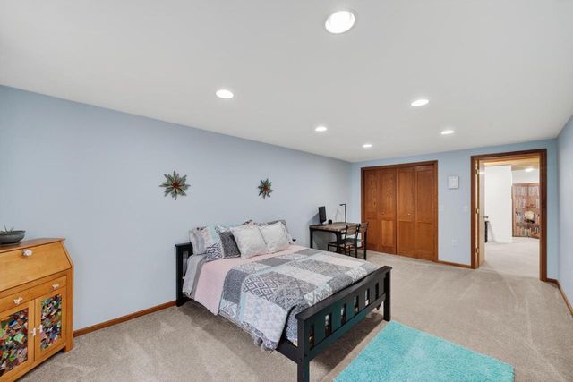 258 Alpine Meadow Circle, Oregon, WI 53575