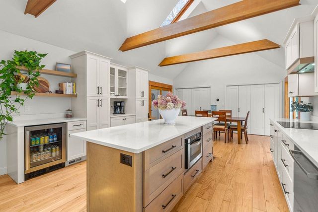 76 Dow Road, Hollis, NH 03049