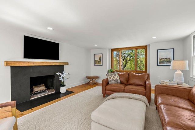 76 Dow Road, Hollis, NH 03049
