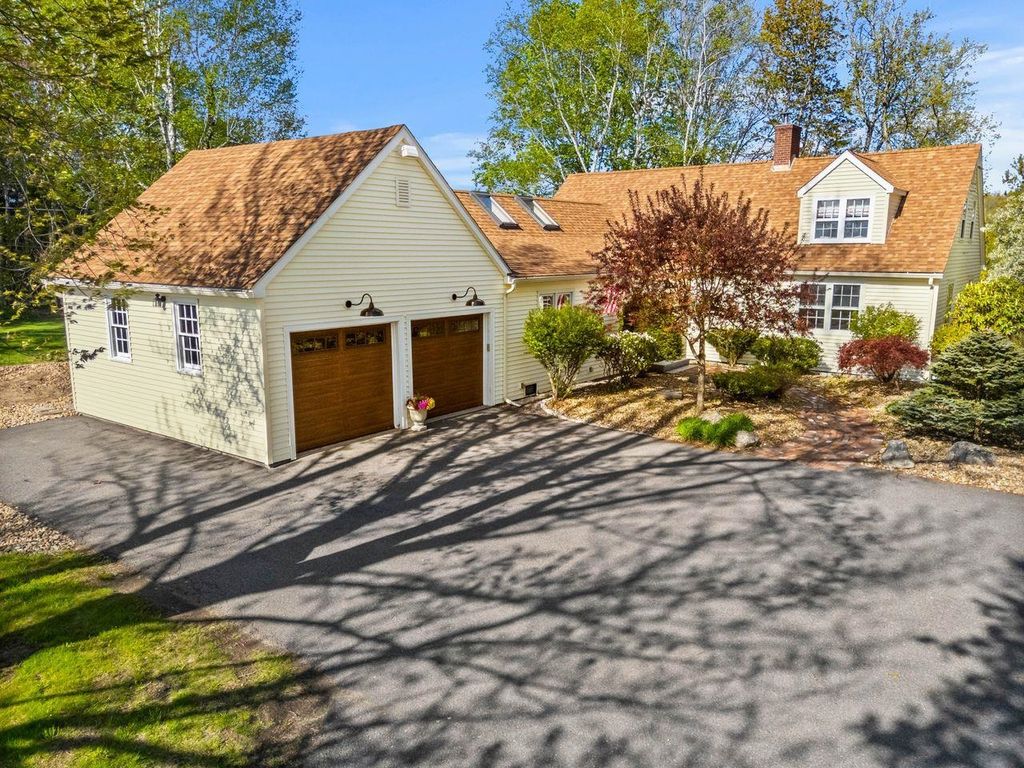76 Dow Road, Hollis, NH 03049