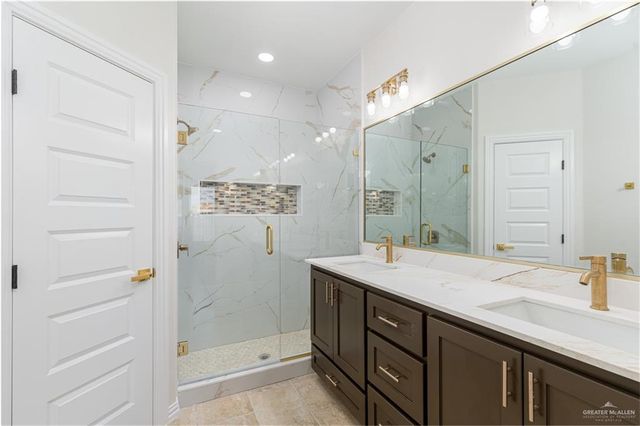 2911 E Q Avenue, Hidalgo, TX 78557