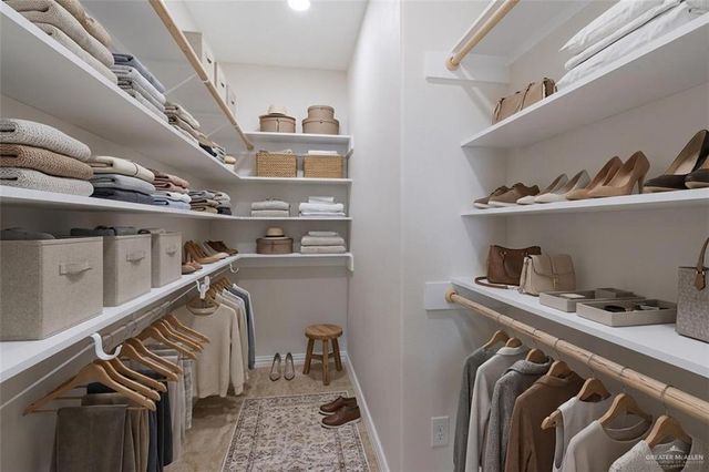 2911 E Q Avenue, Hidalgo, TX 78557