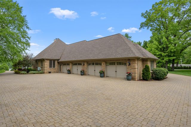 19890 M 60, Three Rivers, MI 49093
