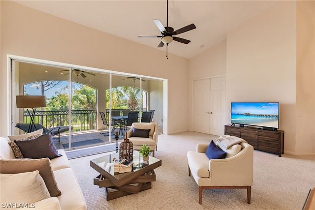 3940 Deer Crossing CT 4-203, Naples, FL 34114