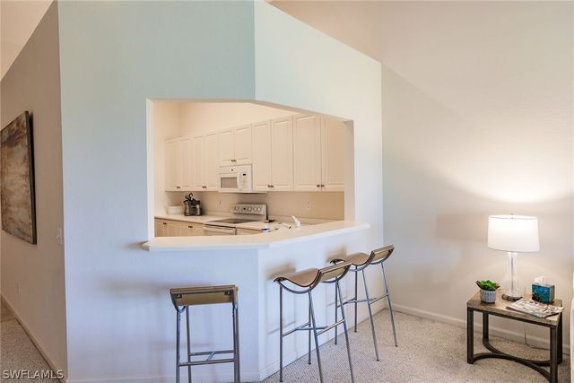 3940 Deer Crossing CT 4-203, Naples, FL 34114