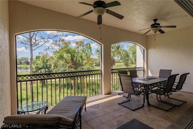 3940 Deer Crossing CT 4-203, Naples, FL 34114