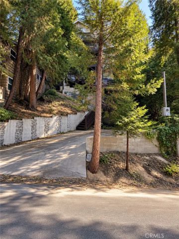 23783 Bowl Road, Crestline, CA 92325