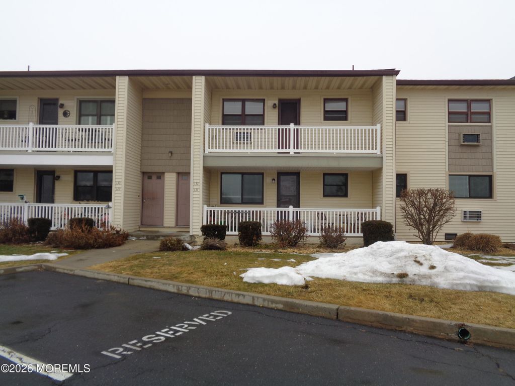 132 Wharfside Drive, Monmouth Beach, NJ 07750