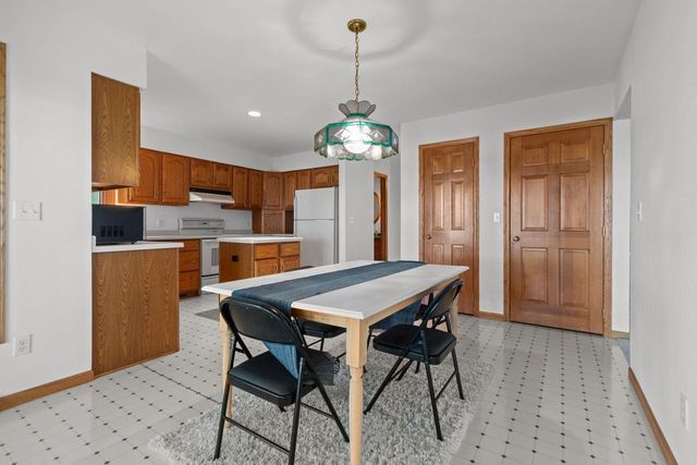 W1534 Sandstone Avenue, Green Lake, WI 54941