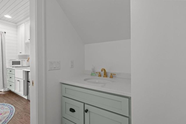 W1534 Sandstone Avenue, Green Lake, WI 54941