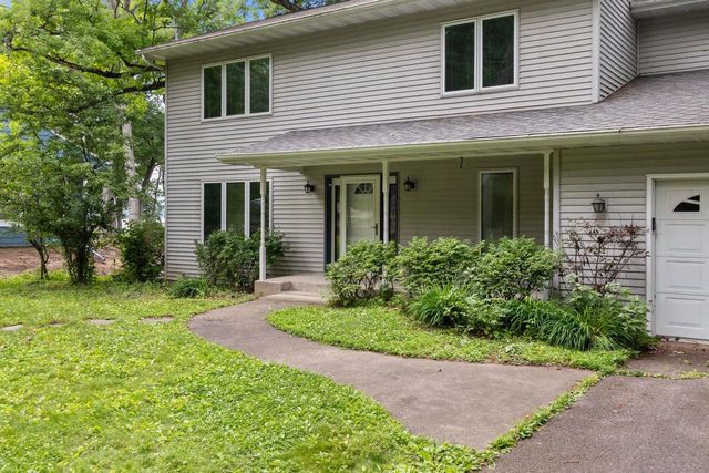 W1534 Sandstone Avenue, Green Lake, WI 54941