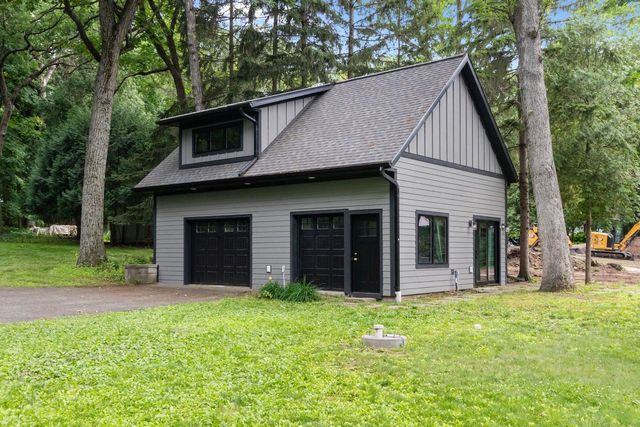 W1534 Sandstone Avenue, Green Lake, WI 54941