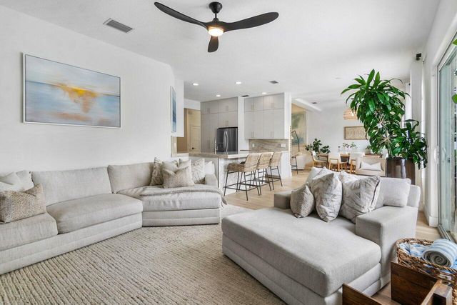 1211 Delray Lakes Drive, Delray Beach, FL 33444