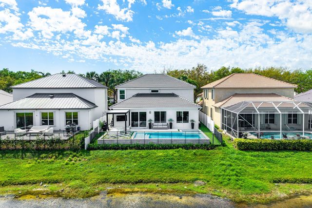 1211 Delray Lakes Drive, Delray Beach, FL 33444