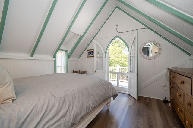 9 Brunswick, Oak Bluffs, MA 02557