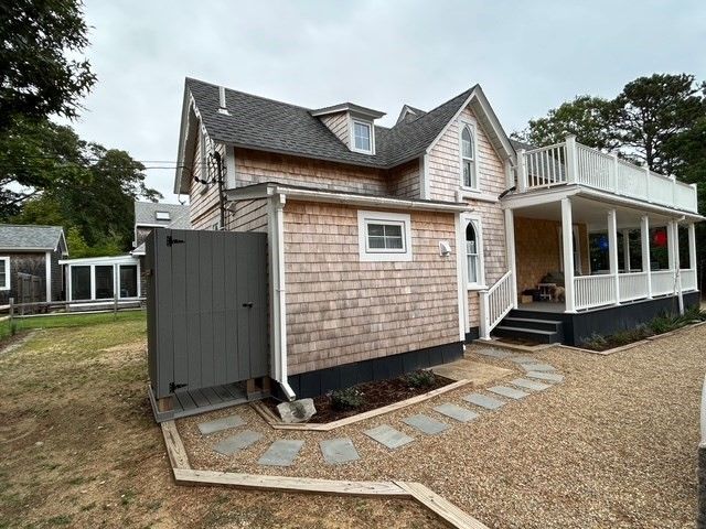 9 Brunswick, Oak Bluffs, MA 02557