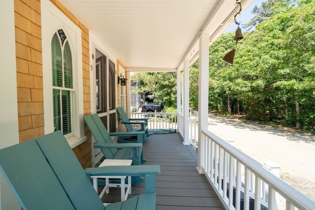 9 Brunswick, Oak Bluffs, MA 02557